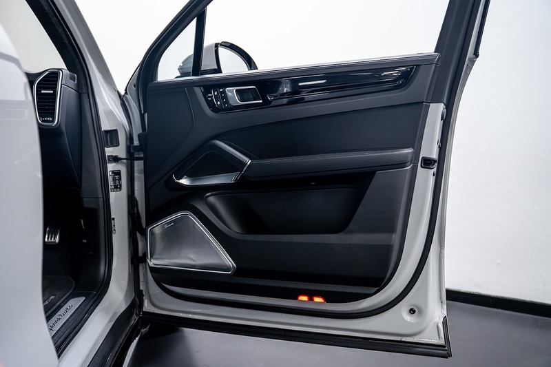 Used Porsche Cayenne 2021 for sale - 76858627: Photo 24