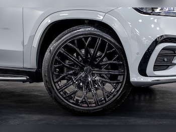 Used Mercedes-Benz GLS 2024 for sale - 77196446: Photo