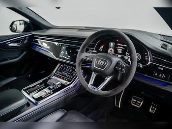 Used Audi RS Q8 2023 for sale - 75918050: Photo