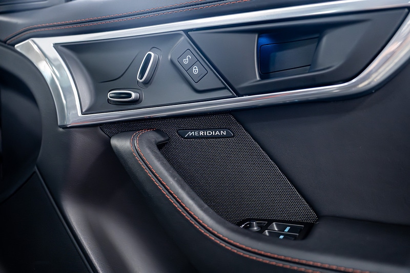 Used Jaguar F-Type 2019 for sale - 76368274: Photo 23