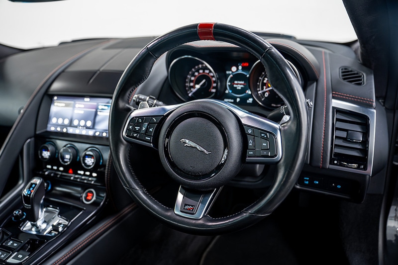 Used Jaguar F-Type 2019 for sale - 76368274: Photo 27