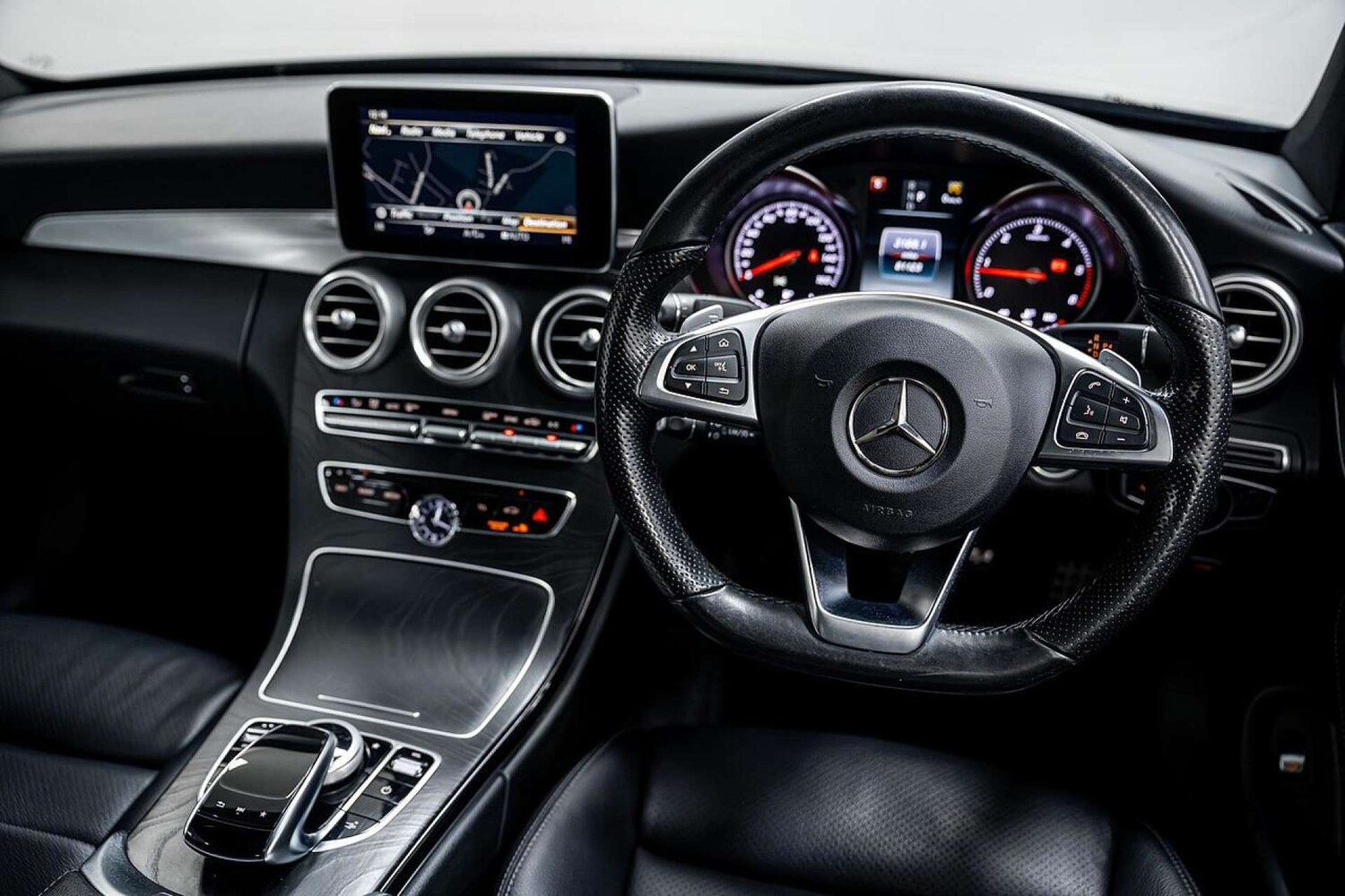 Used Mercedes-Benz C Class 2017 for sale - 77406618: Photo 27