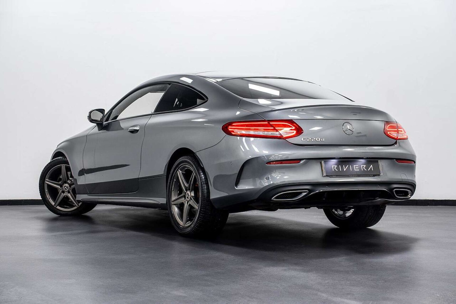 Used Mercedes-Benz C Class 2017 for sale - 77406618: Photo 5