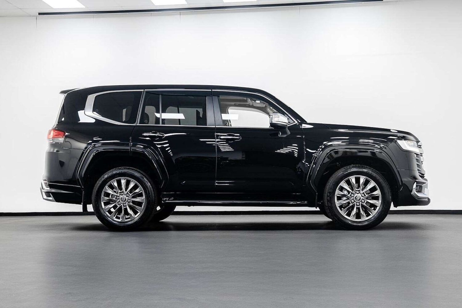 Used Toyota Land Cruiser 2025 for sale - 77406647: Photo 16