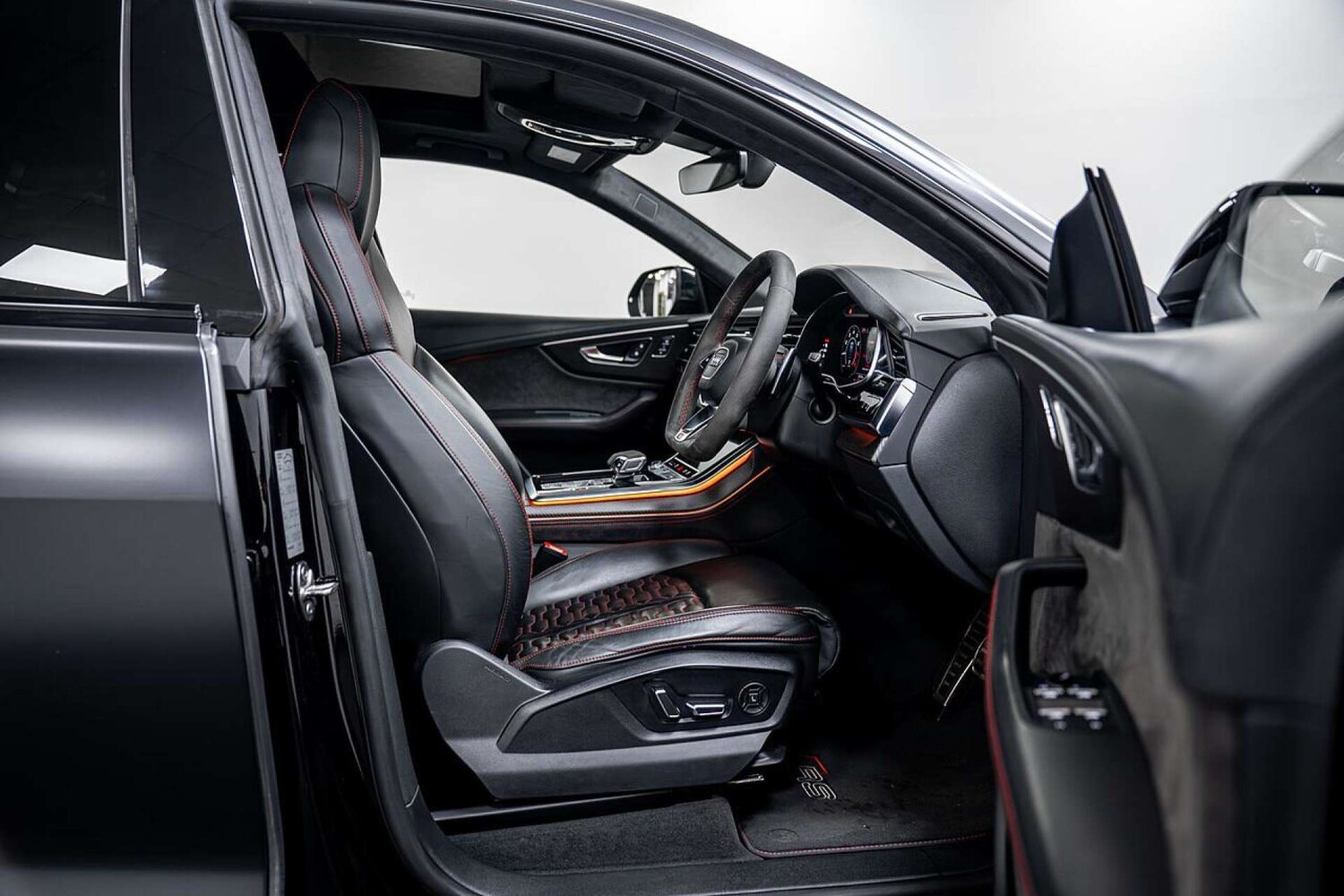 Used Audi RS Q8 2020 for sale - 77872414: Photo 27