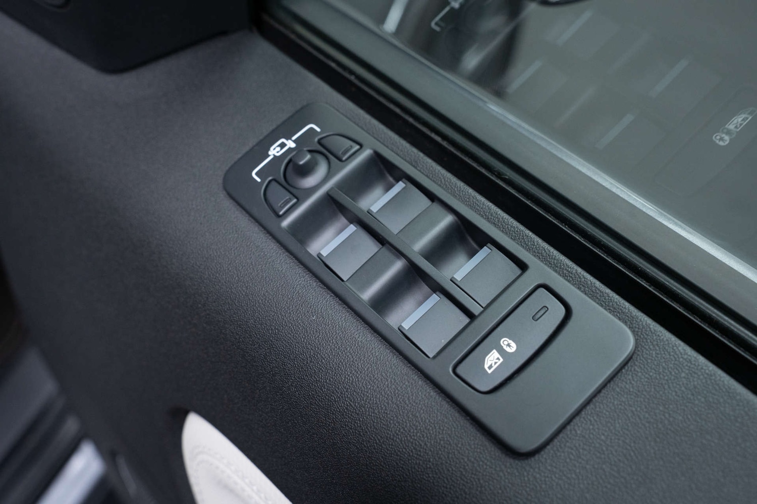 Used Land Rover Discovery Sport 2021 for sale - 77437636: Photo 24