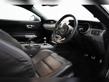 Used Ford Mustang 2018 for sale - 79435068: Photo