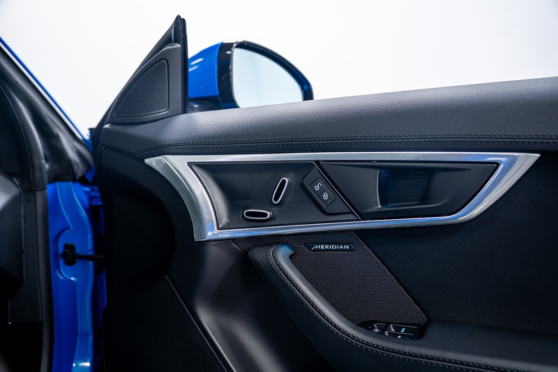 Used Jaguar F-Type 2019 for sale - 76351779: Photo 22