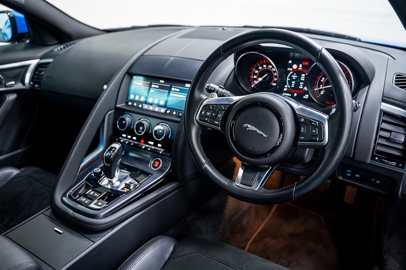 Used Jaguar F-Type 2019 for sale - 76351779: Photo 25