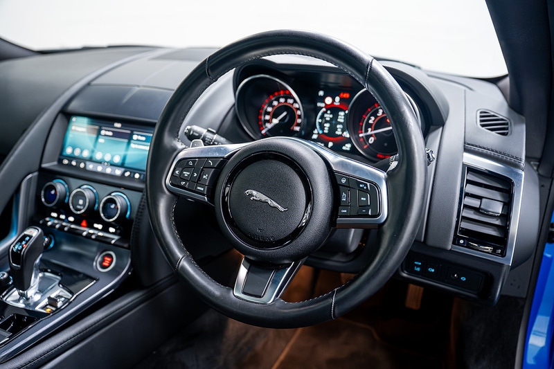 Used Jaguar F-Type 2019 for sale - 76351779: Photo 26