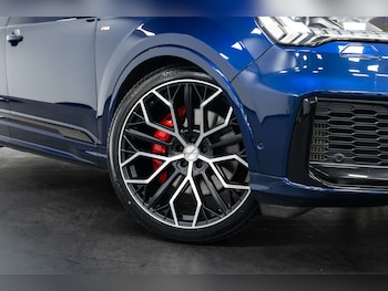 Used Audi Q7 2023 for sale - 78486407: Photo