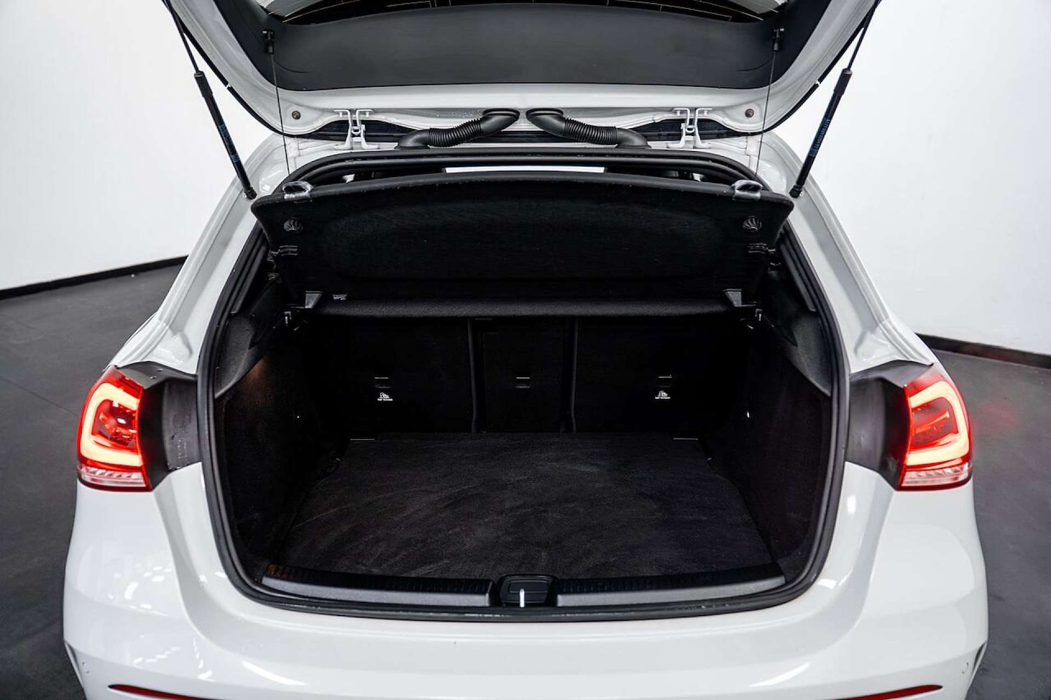 Used Mercedes-Benz A-Class 2021 for sale - 77406633: Photo 18