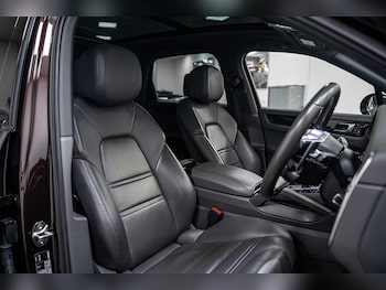 Used Porsche Cayenne 2019 for sale - 76236283: Photo 3