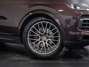 Used Porsche Cayenne 2019 for sale - 76236283: Photo 4