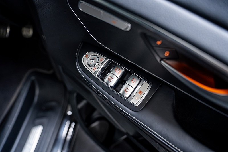 Used Mercedes-Benz V-Class 2023 for sale - 76069235: Photo 24