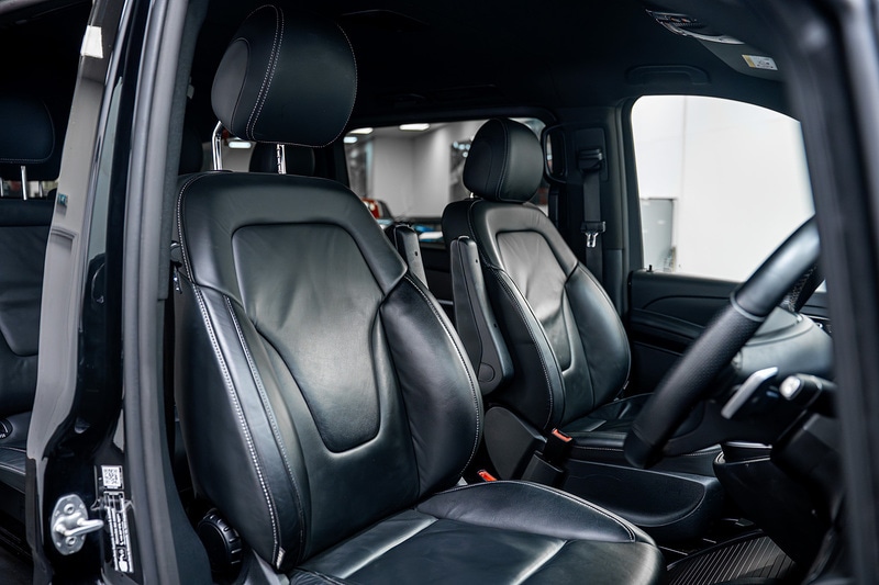 Used Mercedes-Benz V-Class 2023 for sale - 76069235: Photo 3