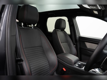 Used Land Rover Discovery Sport 2023 for sale - 79254669: Photo