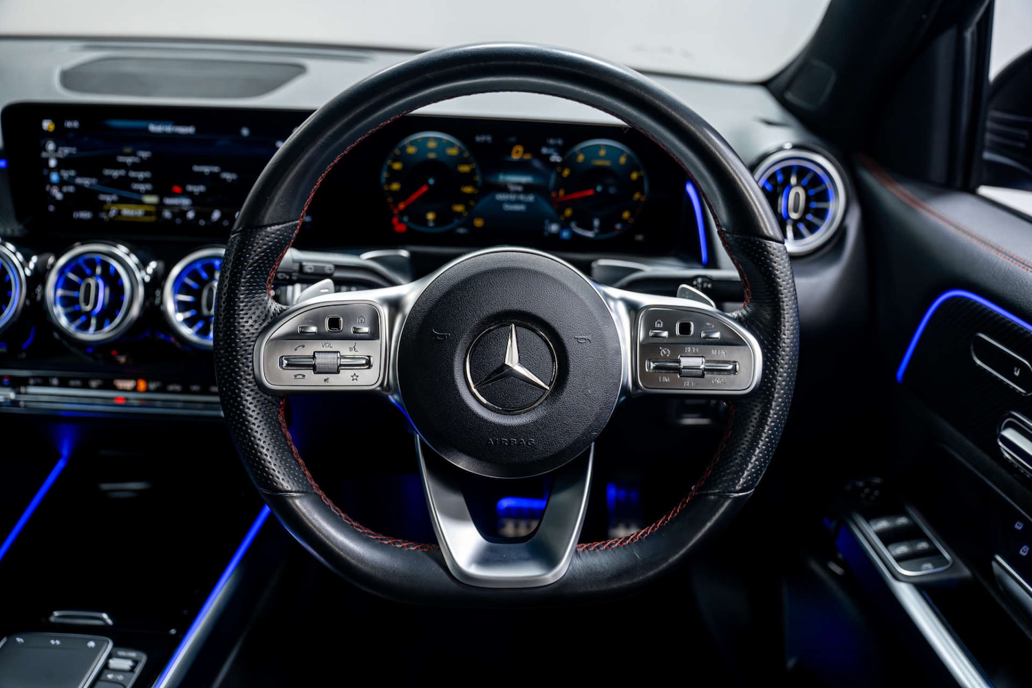 Used Mercedes-Benz GLB 2023 for sale - 77406693: Photo 31