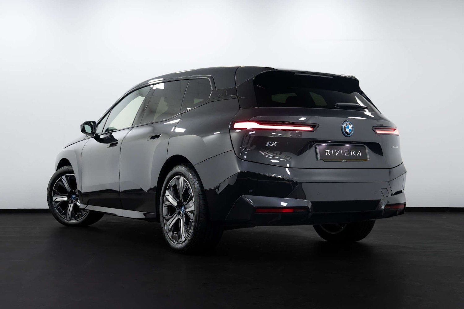 Used BMW iX 2024 for sale - 77504102: Photo 11