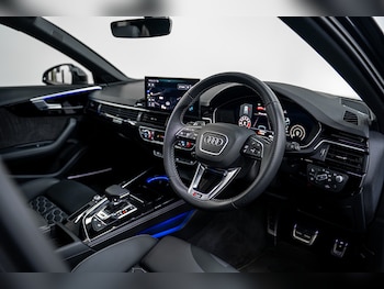 Used Audi RS4 Avant 2021 for sale - 76665872: Photo