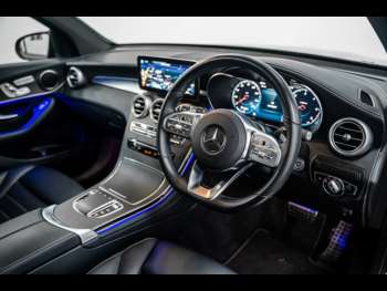Used Mercedes-Benz GLC 2022 for sale - 75057132: Photo