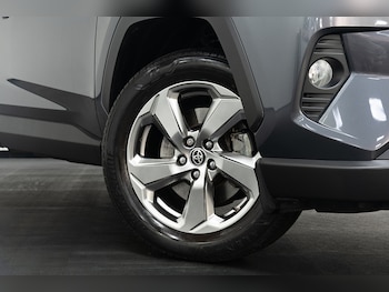 Used Toyota RAV4 2021 for sale - 78952053: Photo