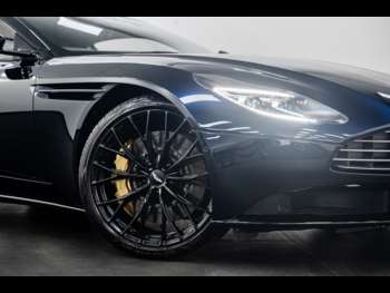 Used Aston Martin DB11 2022 for sale - 75131212: Photo
