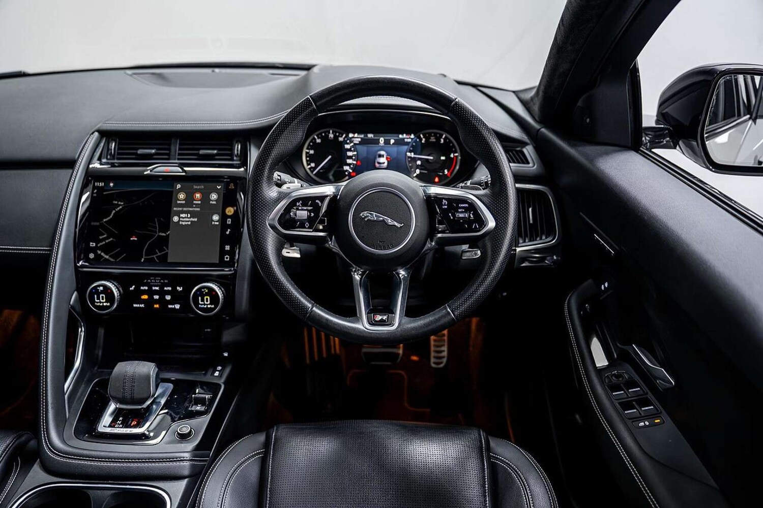 Used Jaguar E-Pace 2022 for sale - 77406650: Photo 31