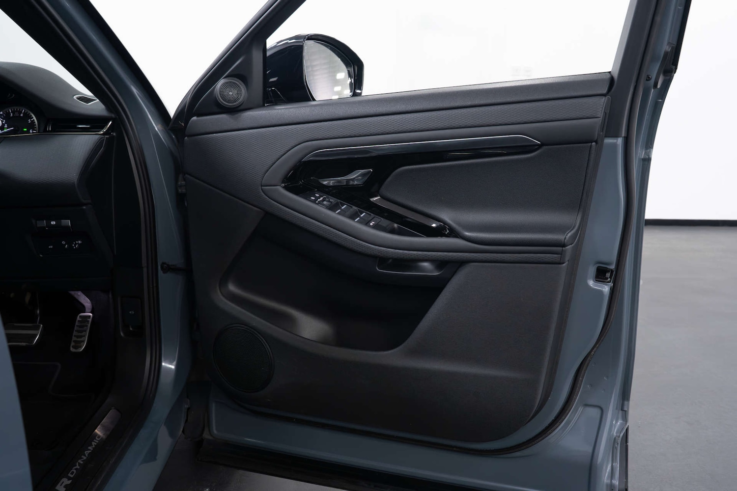 Used Land Rover Range Rover Evoque 2022 for sale - 77984305: Photo 12