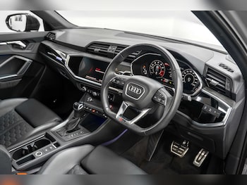 Used Audi RS Q3 2023 for sale - 78412487: Photo
