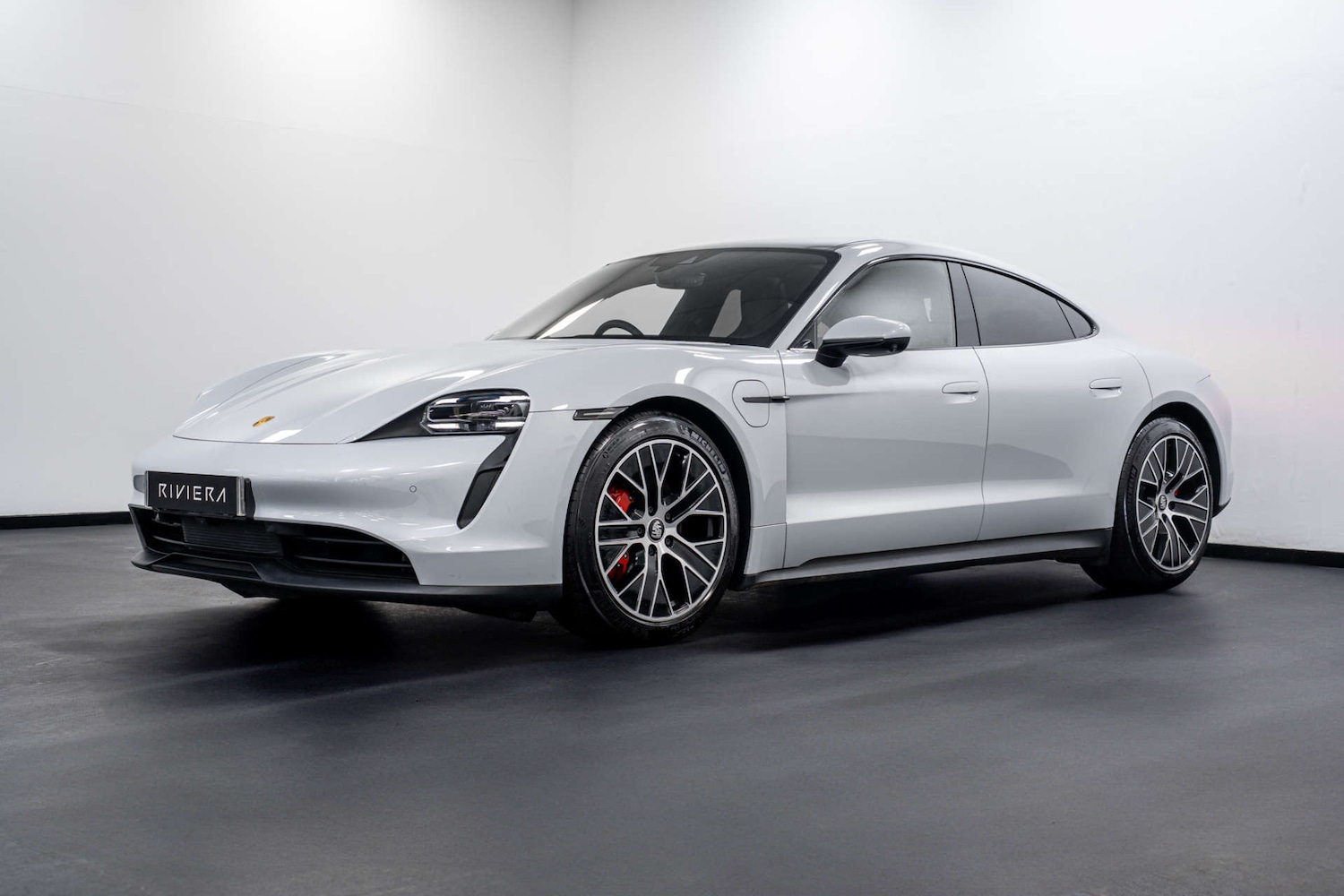 Used Porsche Taycan 2023 for sale - 77406698: Photo 11