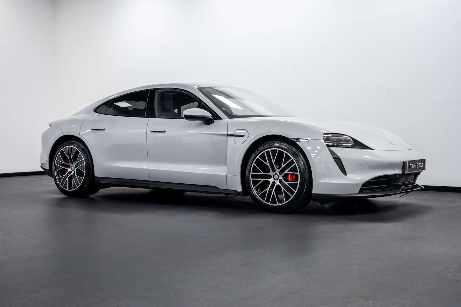 Used Porsche Taycan 2023 for sale - 77406698: Photo 13