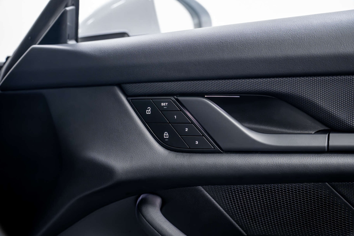 Used Porsche Taycan 2023 for sale - 77406698: Photo 26