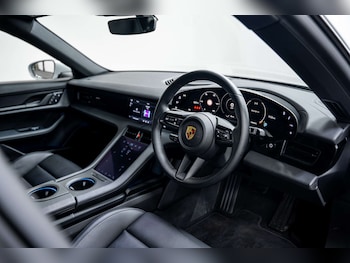 Used Porsche Taycan 2023 for sale - 77406698: Photo