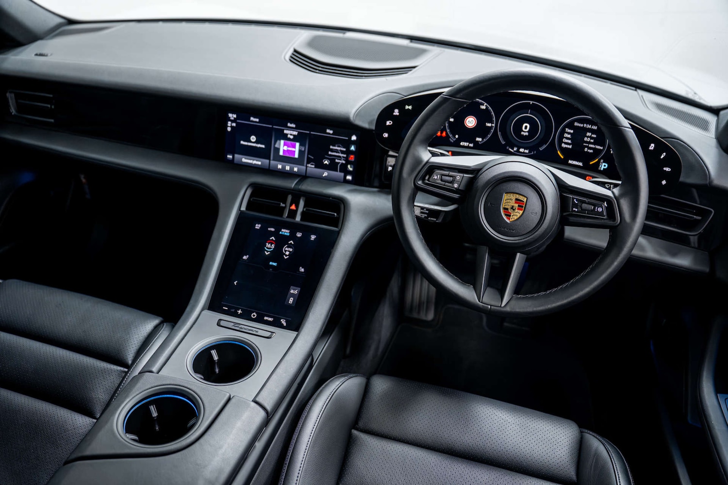 Used Porsche Taycan 2023 for sale - 77406698: Photo 31