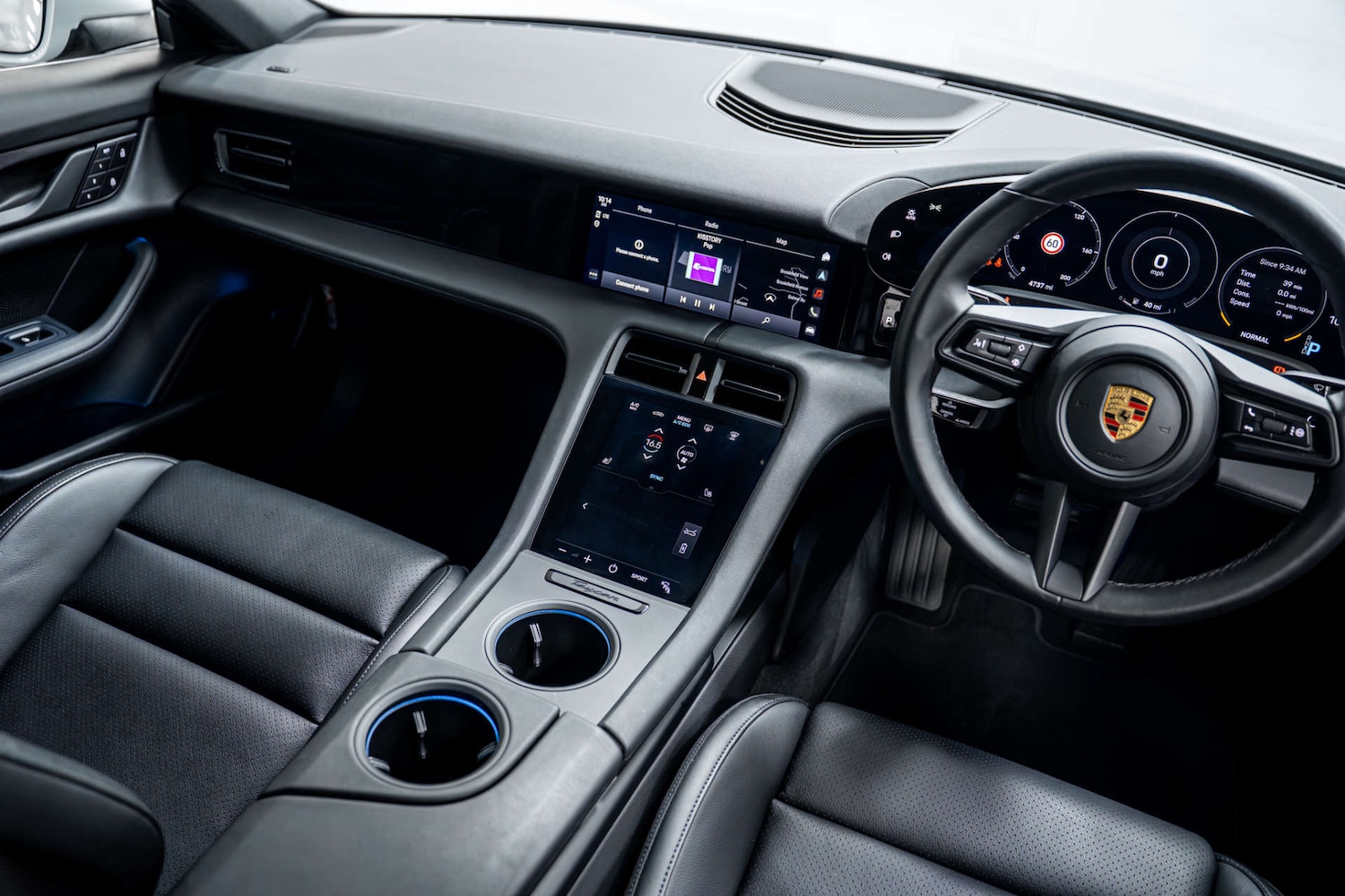 Used Porsche Taycan 2023 for sale - 77406698: Photo 34