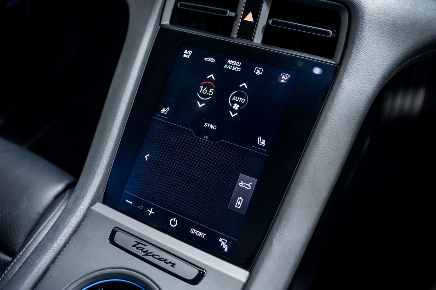 Used Porsche Taycan 2023 for sale - 77406698: Photo 35