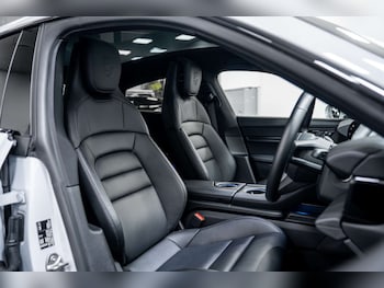 Used Porsche Taycan 2023 for sale - 77406698: Photo