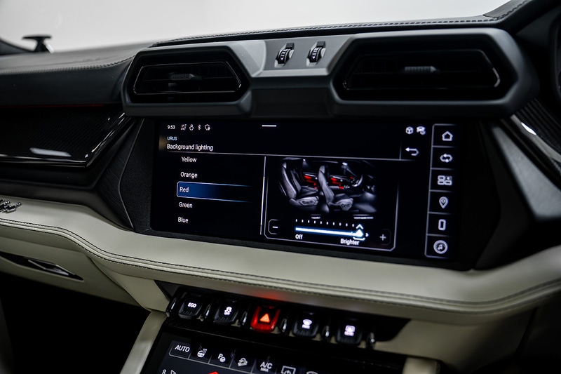 Used Lamborghini Urus 2025 for sale - 77125730: Photo 43