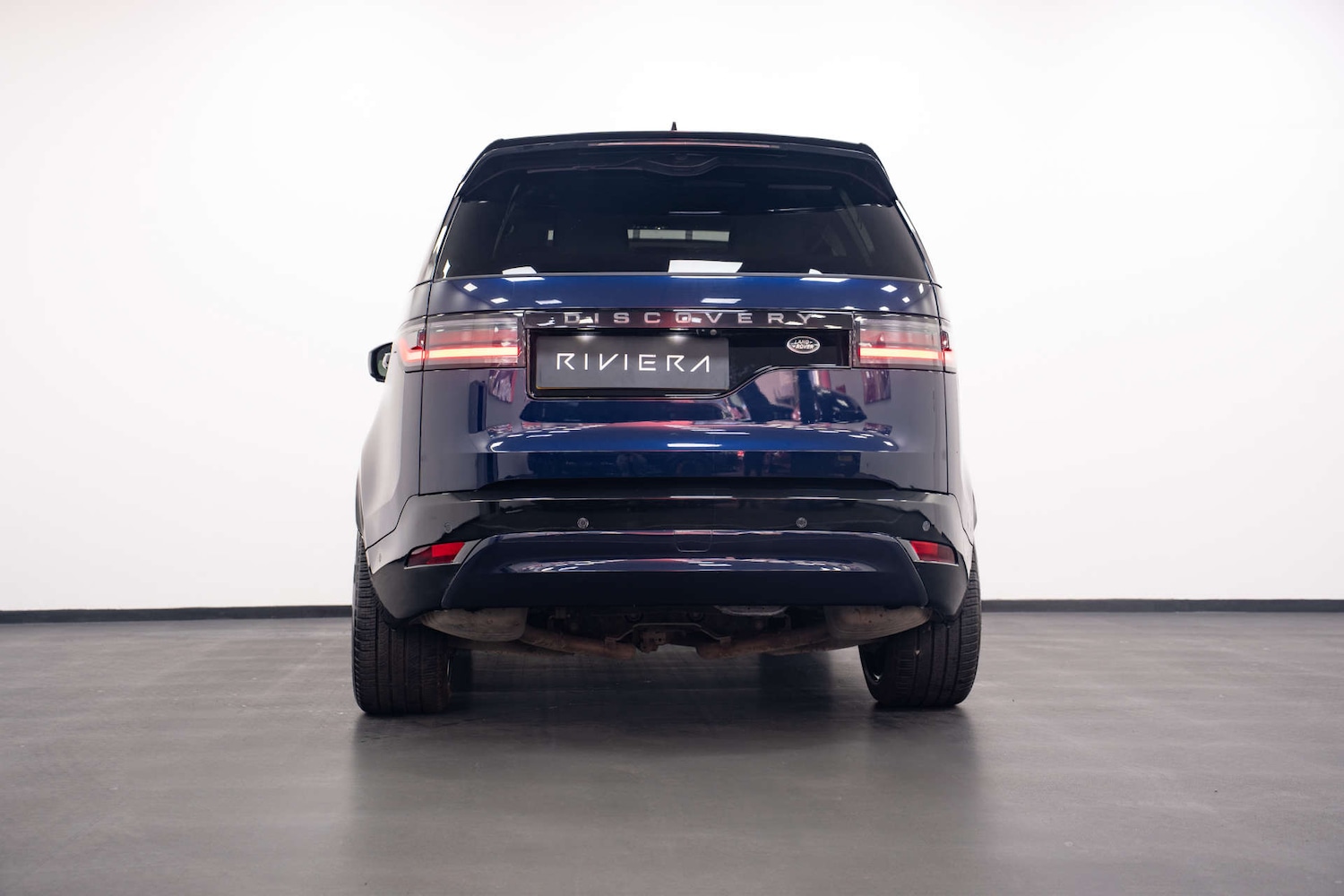 Used Land Rover Discovery 2023 for sale - 77476416: Photo 4