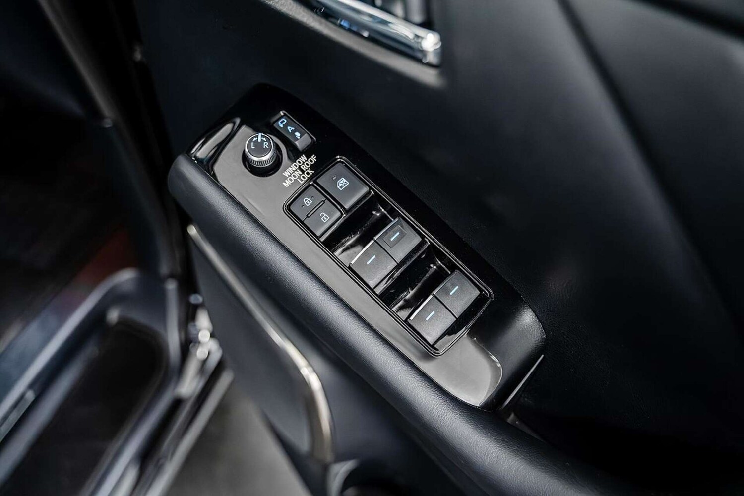 Used Toyota Alphard 2025 for sale - 77406634: Photo 32