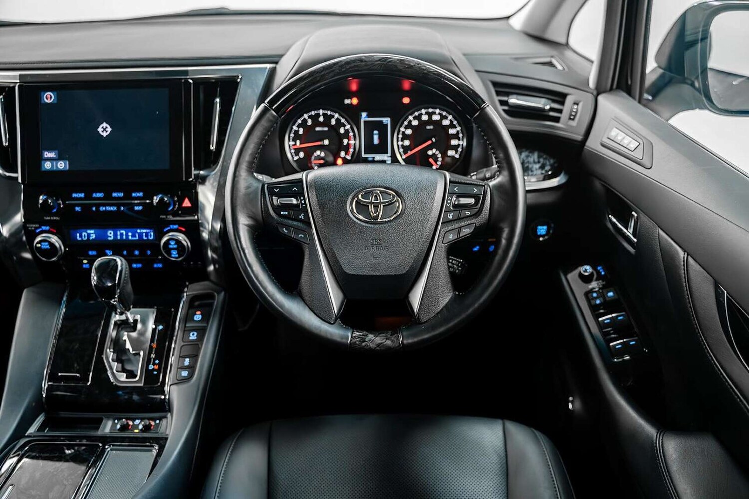 Used Toyota Alphard 2025 for sale - 77406634: Photo 37