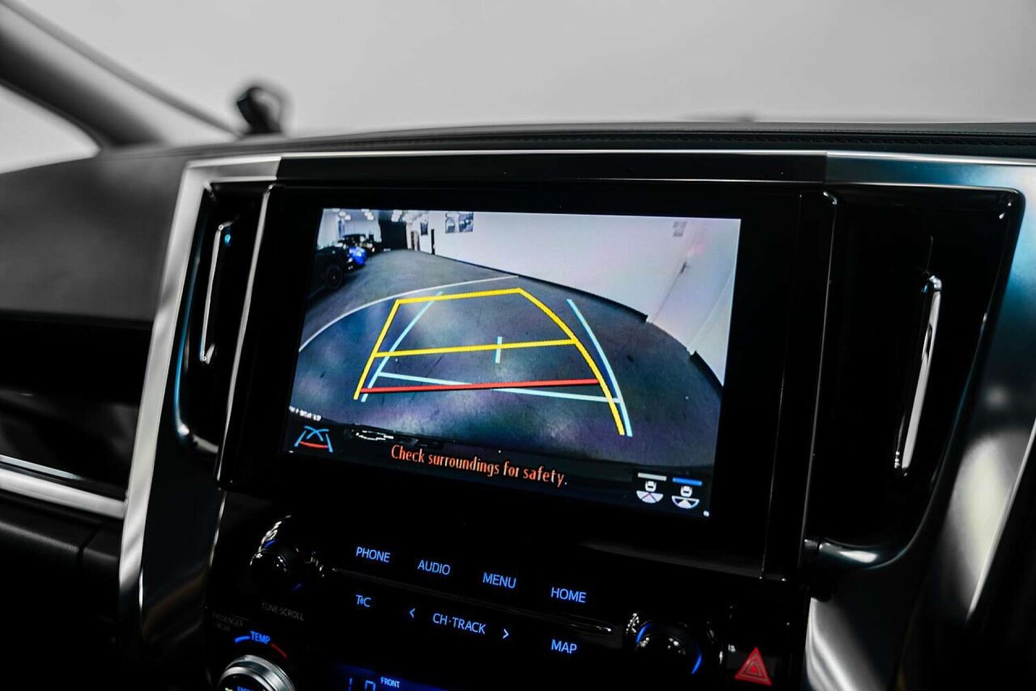 Used Toyota Alphard 2025 for sale - 77406634: Photo 43