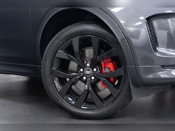 Used Land Rover Discovery Sport 2023 for sale - 78201127: Photo