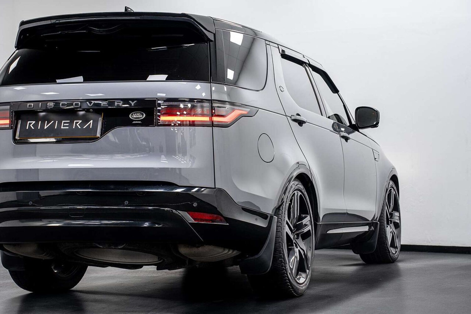 Used Land Rover Discovery 2022 for sale - 77833231: Photo 10