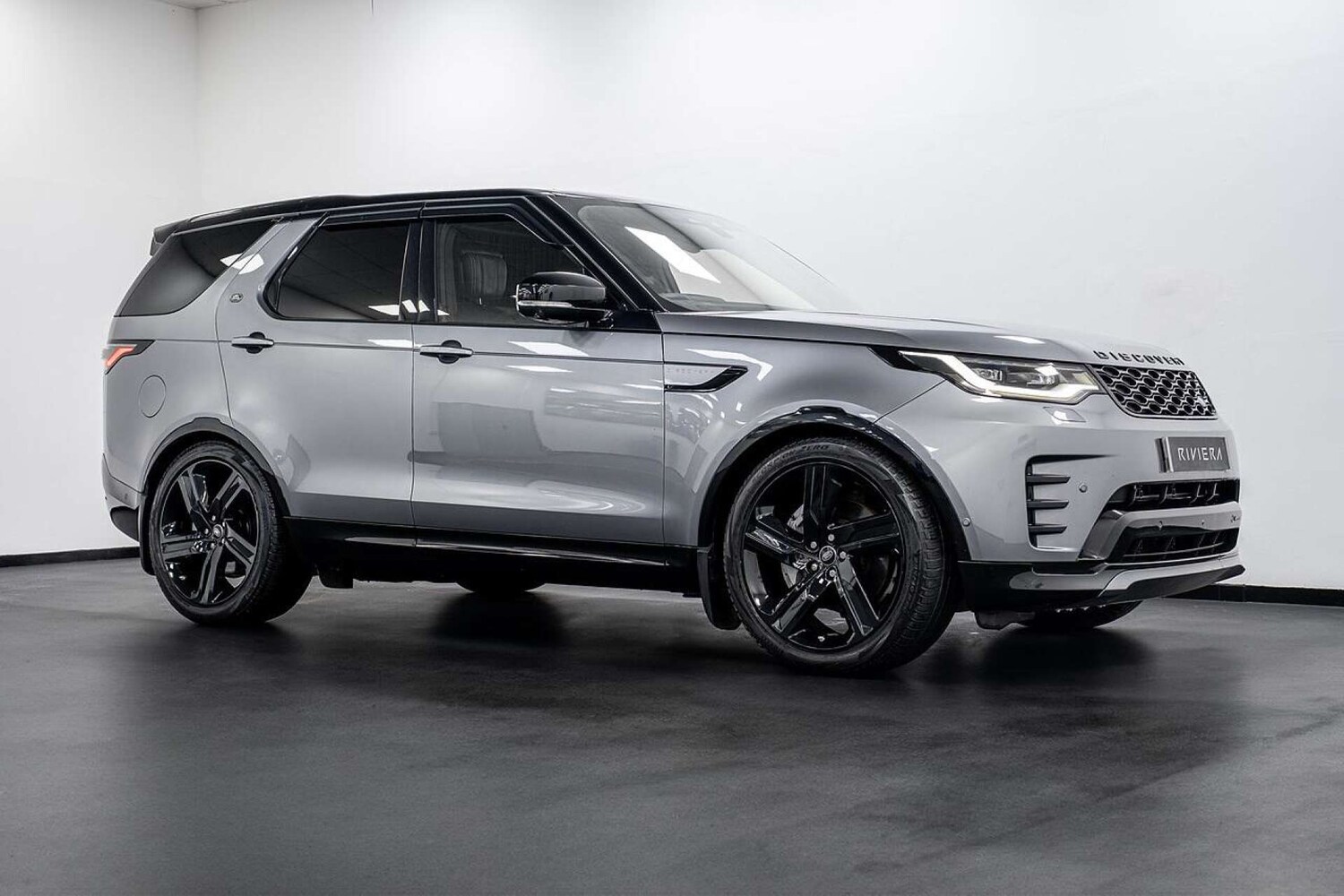 Used Land Rover Discovery 2022 for sale - 77833231: Photo 13