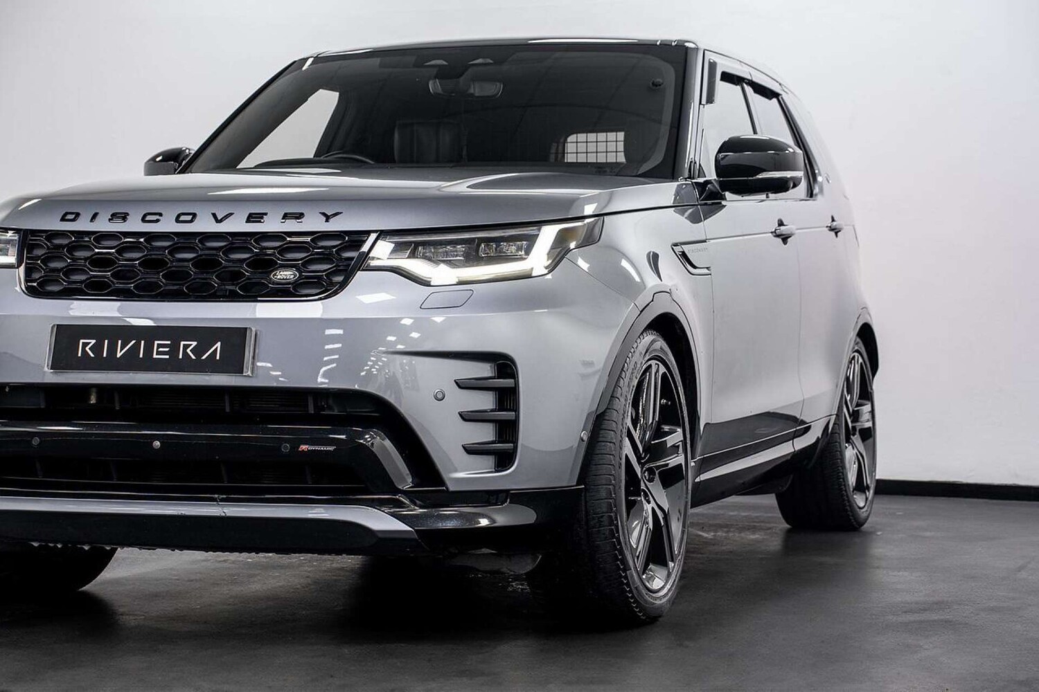 Used Land Rover Discovery 2022 for sale - 77833231: Photo 8