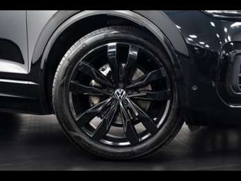 Used Volkswagen Touareg 2023 for sale - 74224043: Photo