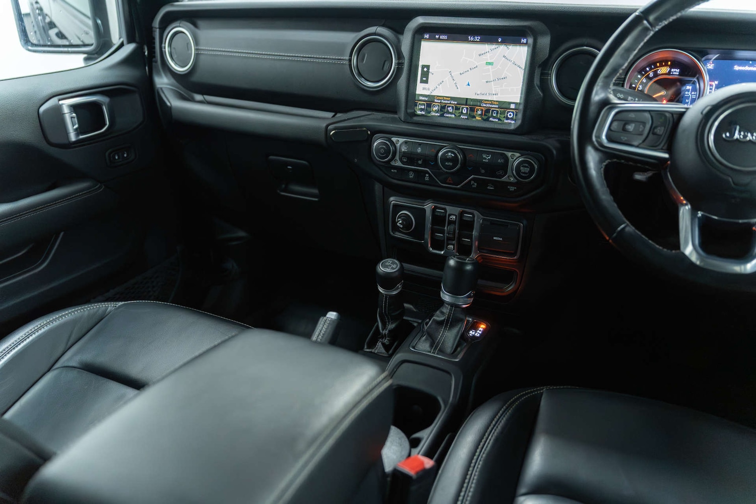 Used Jeep Wrangler 2021 for sale - 77563336: Photo 33