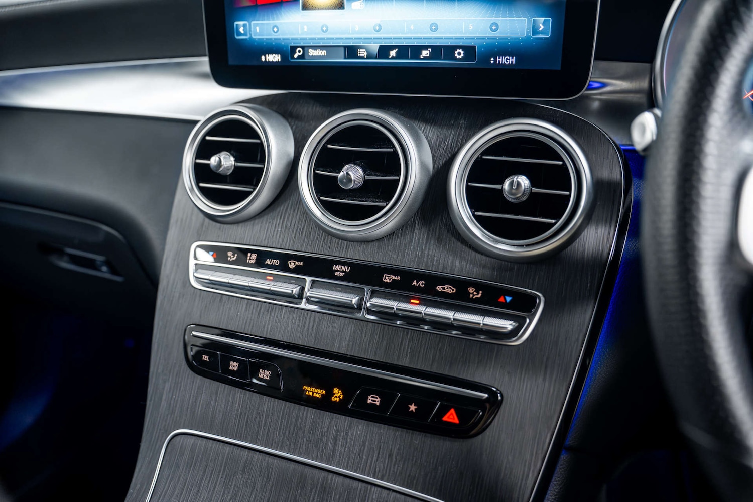 Used Mercedes-Benz GLC 2022 for sale - 77406678: Photo 35